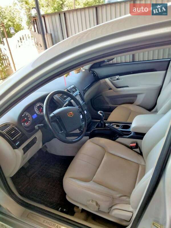 Седан Geely Emgrand 8 (EC8) 2013 в Казанке