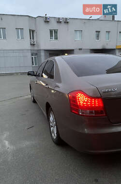 Седан Geely Emgrand 8 (EC8) 2014 в 