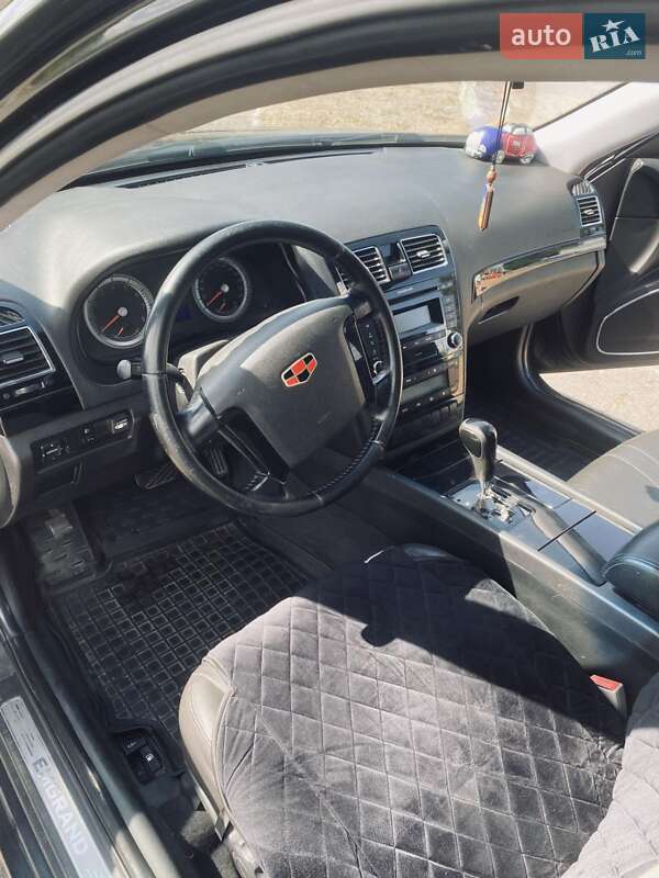 Седан Geely Emgrand 8 (EC8) 2014 в Кам'янському