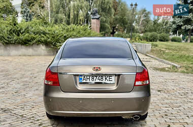 Седан Geely Emgrand 8 (EC8) 2014 в 