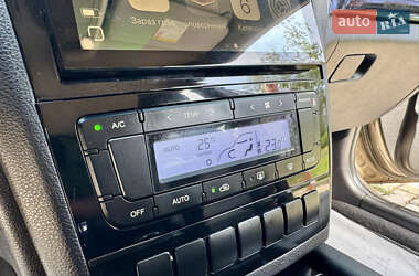 Седан Geely Emgrand 8 (EC8) 2014 в 