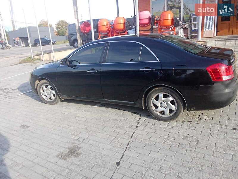 Седан Geely Emgrand 8 (EC8) 2013 в Умані