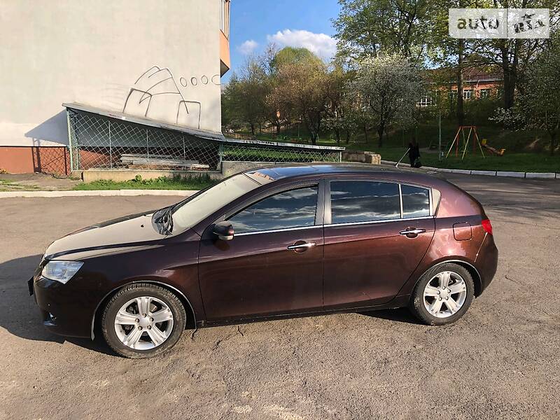 Хетчбек Geely Emgrand EC7-RV 2012 в Києві