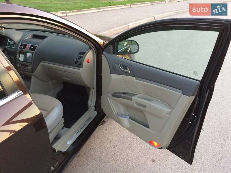 Хетчбек Geely Emgrand EC7-RV 2011 в Дніпрі фото 17 Хетчбек Geely Emgrand EC7-RV 2011 в Дніпрі