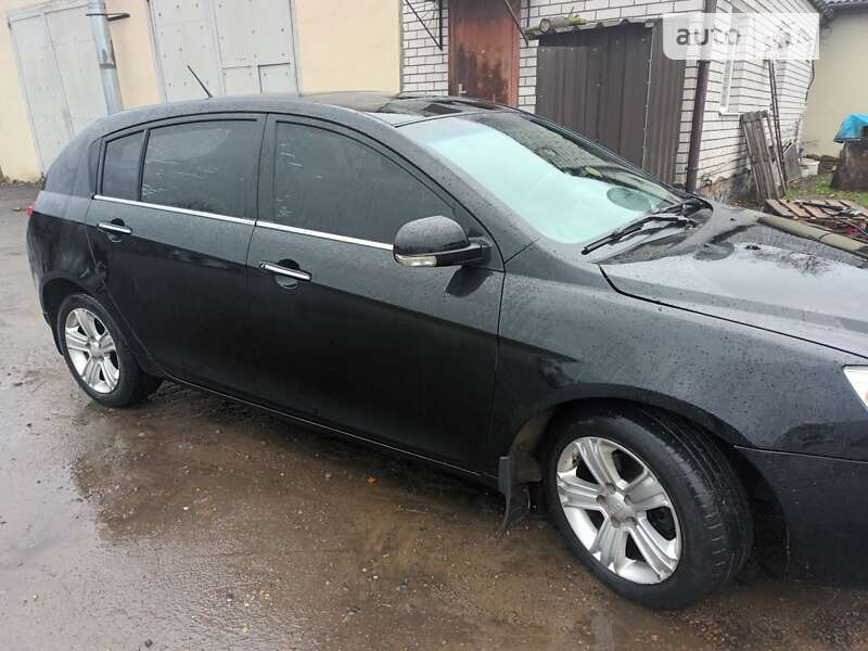 Хетчбек Geely Emgrand EC7-RV 2012 в Семенівці