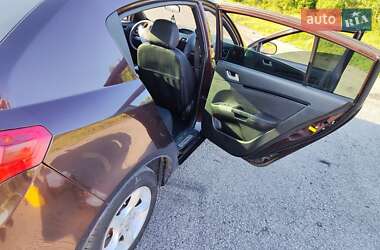 Хэтчбек Geely Emgrand EC7-RV 2012 в 