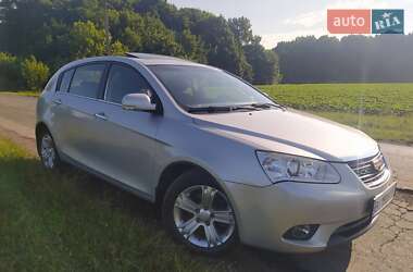 Хетчбек Geely Emgrand EC7-RV 2012 в 