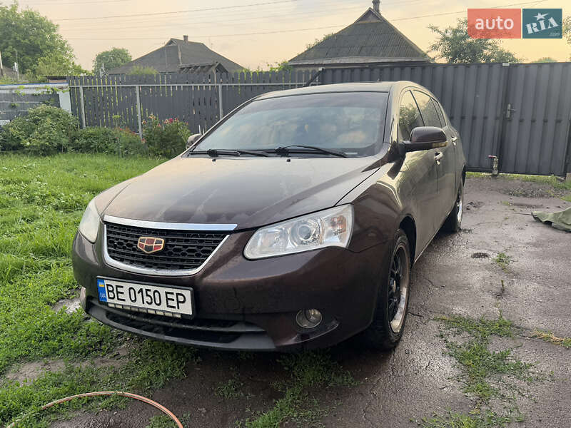Хетчбек Geely Emgrand EC7-RV 2012 в 