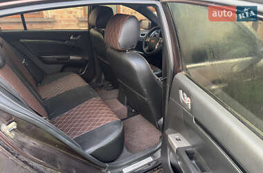 Хетчбек Geely Emgrand EC7-RV 2012 в 
