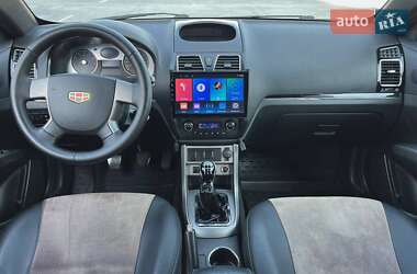 Хетчбек Geely Emgrand EC7-RV 2012 в 