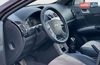 Хетчбек Geely Emgrand EC7-RV 2012 в 