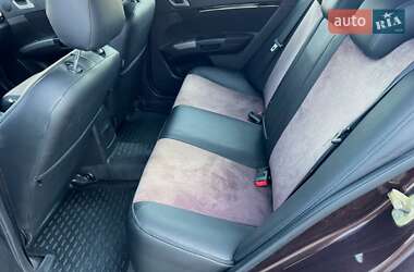 Хетчбек Geely Emgrand EC7-RV 2012 в 