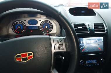 Хетчбек Geely Emgrand EC7-RV 2012 в 