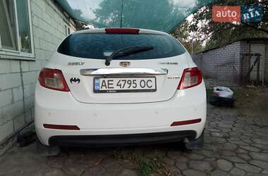 Хетчбек Geely Emgrand EC7-RV 2012 в 