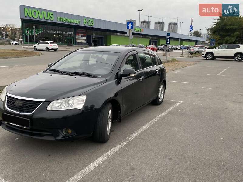 Хэтчбек Geely Emgrand EC7-RV 2014 в 