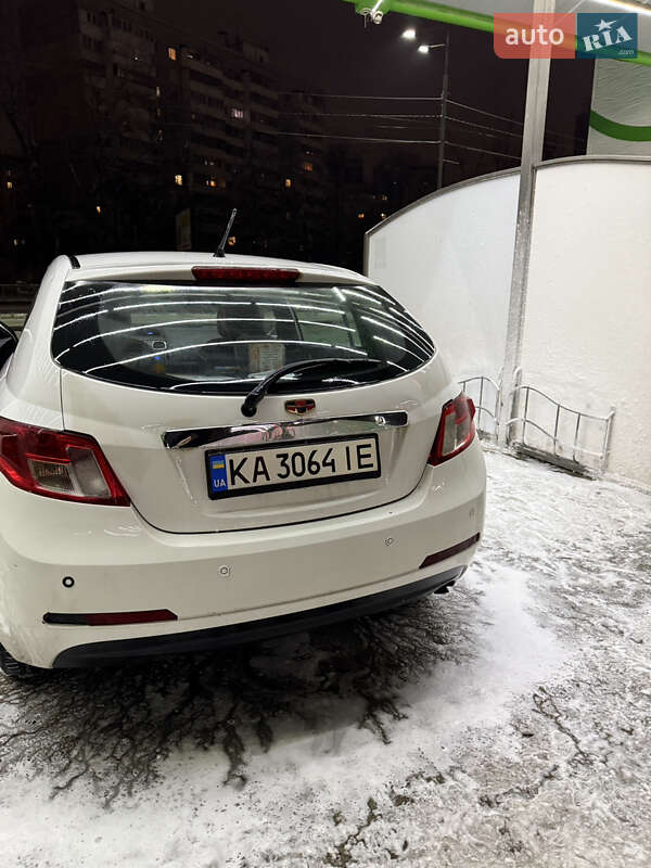 Хетчбек Geely Emgrand EC7-RV 2015 в Києві