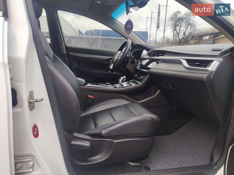 Седан Geely Emgrand EV350 2018 в Виннице