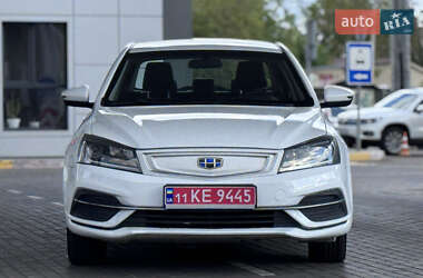 Седан Geely Emgrand EV350 2018 в 