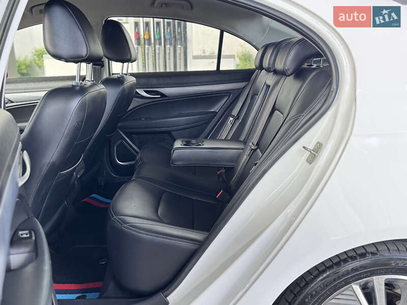 Седан Geely Emgrand EV350 2018 в Одессе