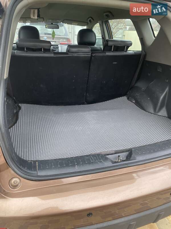 Внедорожник / Кроссовер Geely Emgrand X7 2013 в Киеве