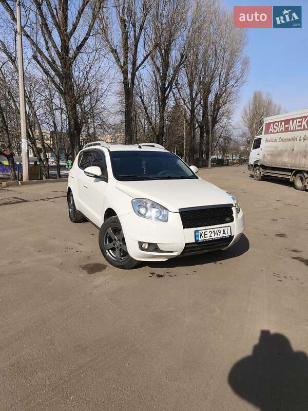 Geely Emgrand X7 2014
