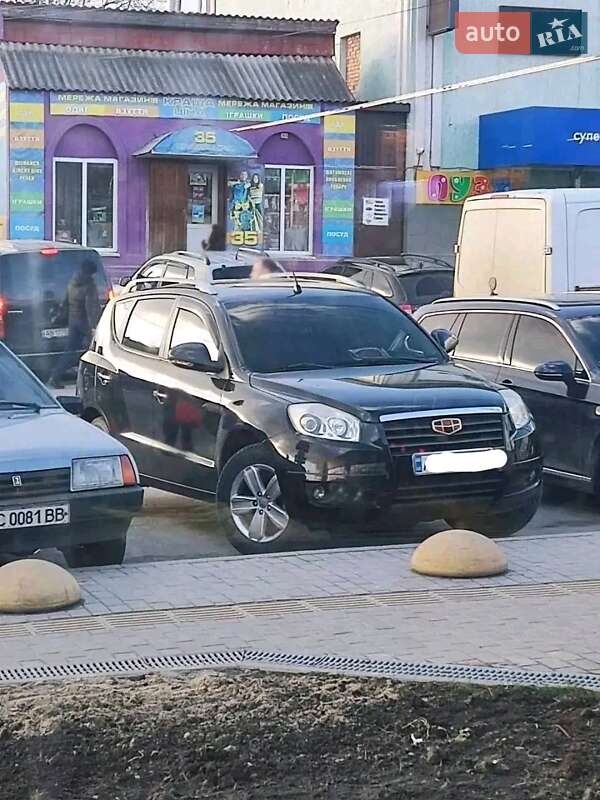 Geely Emgrand X7 2013