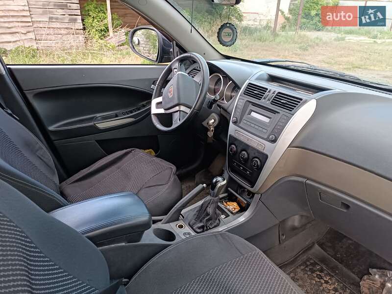 Внедорожник / Кроссовер Geely Emgrand X7 2014 в Киеве