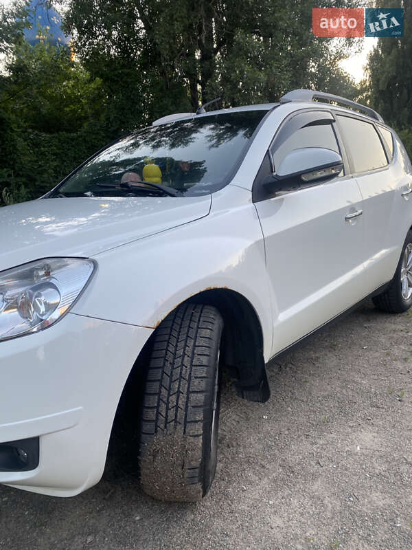 Внедорожник / Кроссовер Geely Emgrand X7 2014 в Киеве