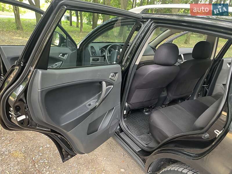 Внедорожник / Кроссовер Geely Emgrand X7 2014 в Хотине