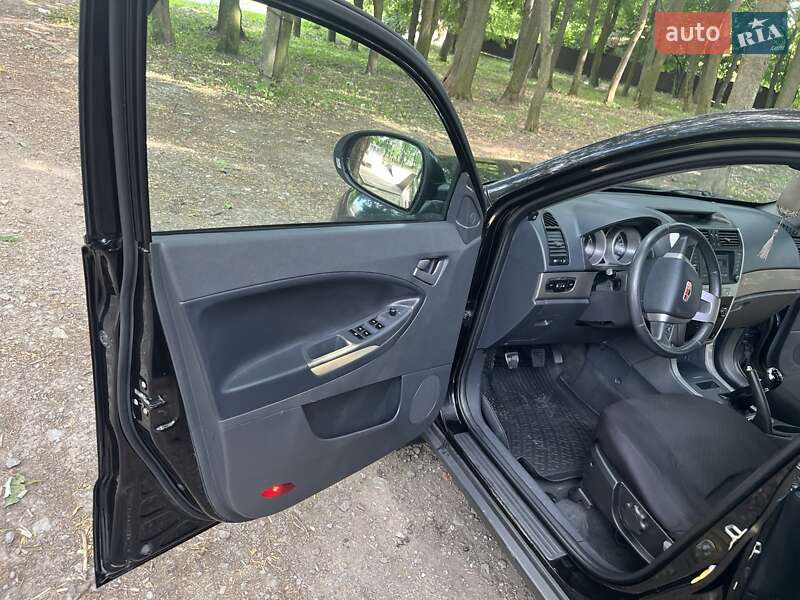 Внедорожник / Кроссовер Geely Emgrand X7 2014 в Хотине