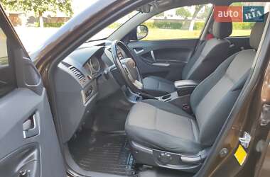 Позашляховик / Кросовер Geely Emgrand X7 2014 в 