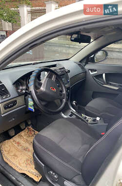 Внедорожник / Кроссовер Geely Emgrand X7 2014 в 