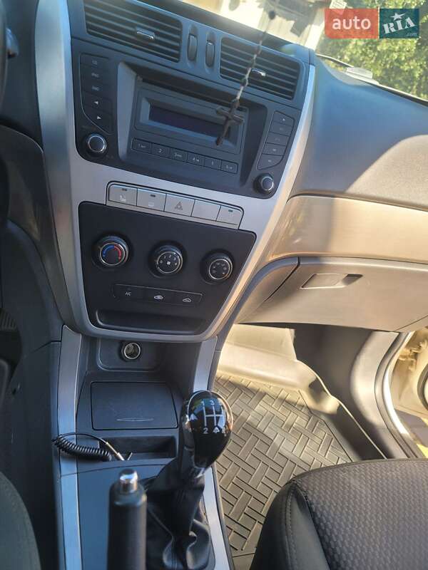 Позашляховик / Кросовер Geely Emgrand X7 2014 в Калуші