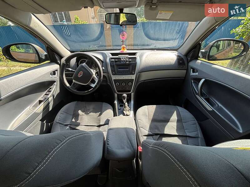 Внедорожник / Кроссовер Geely Emgrand X7 2013 в Броварах