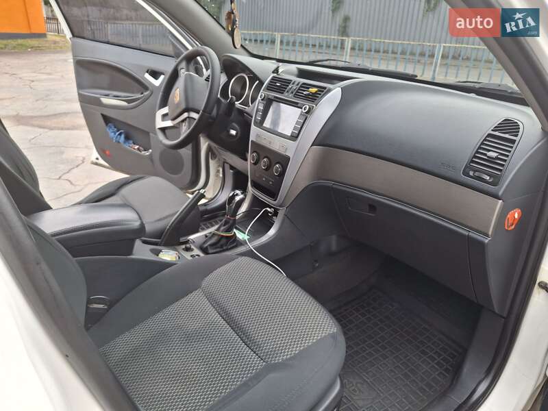 Позашляховик / Кросовер Geely Emgrand X7 2014 в Житомирі