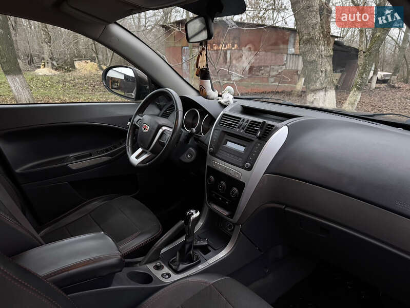 Внедорожник / Кроссовер Geely Emgrand X7 2015 в Звенигородке фото 11 Внедорожник / Кроссовер Geely Emgrand X7 2015 в Звенигородке