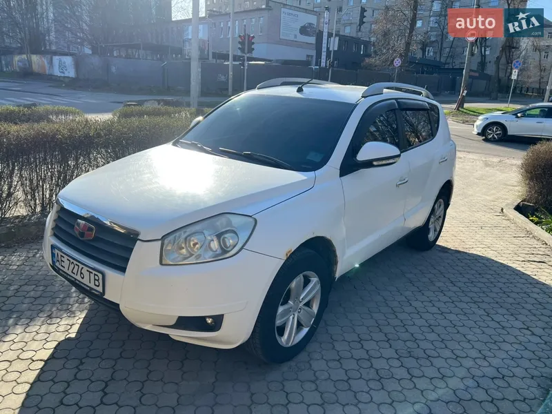Geely Emgrand X7 2014 VIN Y7WNL1M18E0029924 фото оголошення 2 з 36