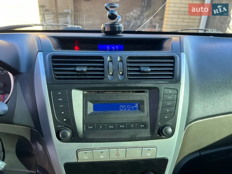Geely Emgrand X7 2014 VIN Y7WNL1M18E0029924 фото оголошення 12 з 36