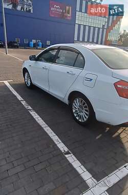 Седан Geely Emgrand 2017 в 