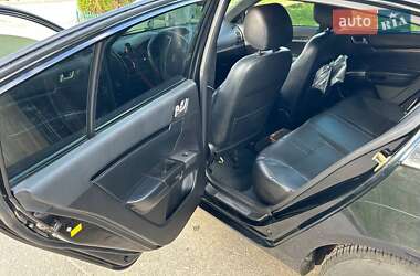 Хетчбек Geely Emgrand 2013 в 