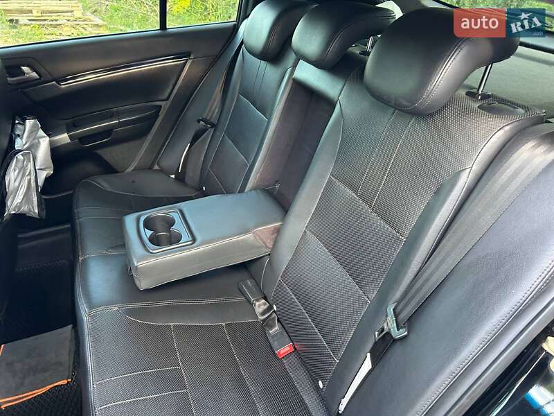 Хэтчбек Geely Emgrand 2013 в Каневе