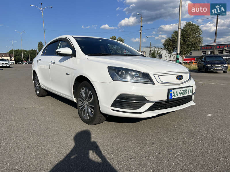 Geely Emgrand 2018