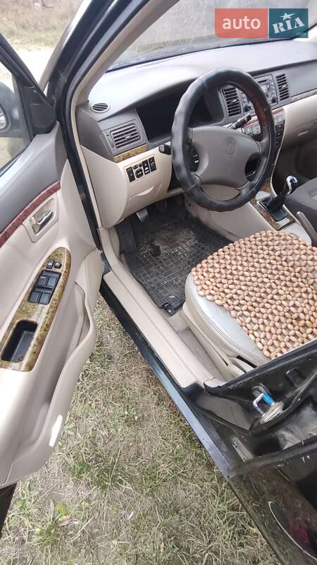 Седан Geely FC 2008 в Каневі