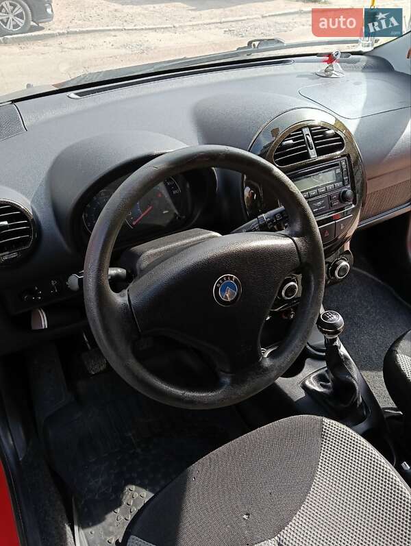 Хэтчбек Geely GC2 2013 в Житомире фото 4 Хэтчбек Geely GC2 2013 в Житомире