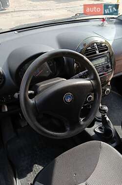 Хэтчбек Geely GC2 2013 в 