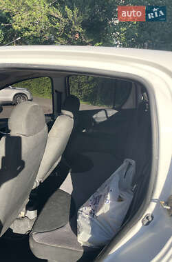 Хэтчбек Geely GC2 2013 в 