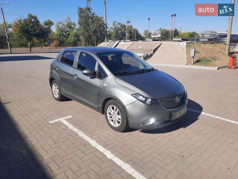 Хэтчбек Geely GC5 2015 в Запорожье
