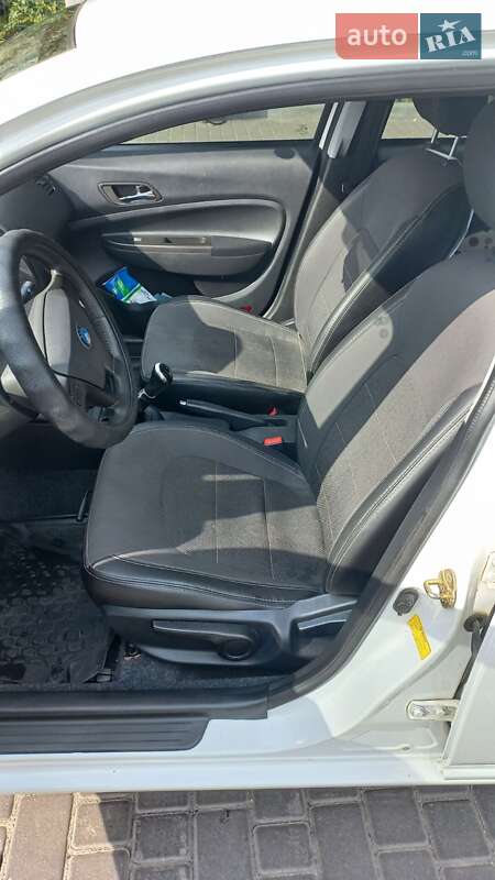 Седан Geely GC6 2014 в Днепре