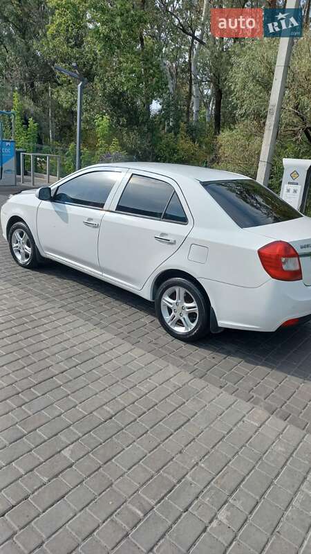 Седан Geely GC6 2014 в Днепре