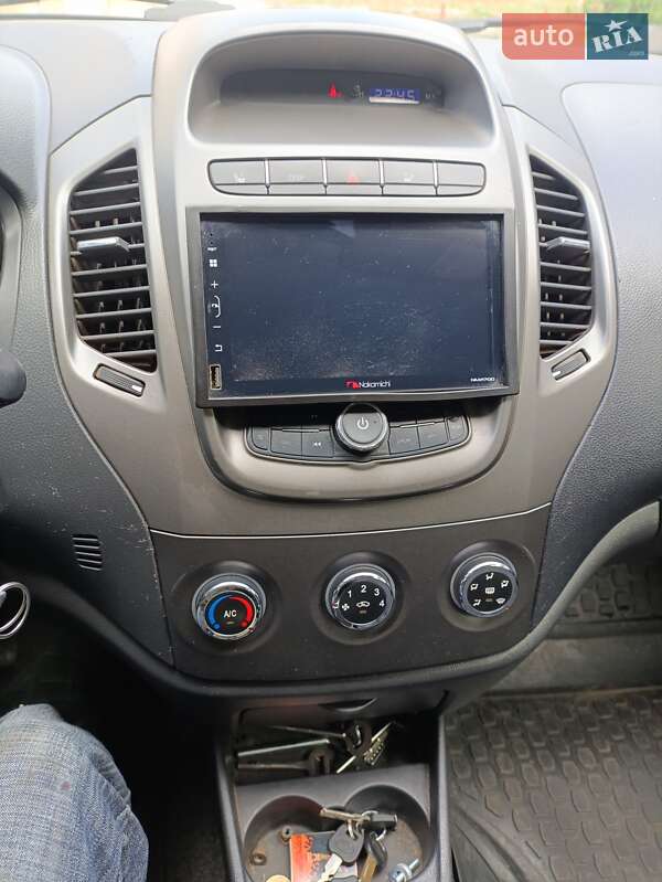 Седан Geely GC6 2014 в Магдалинівці